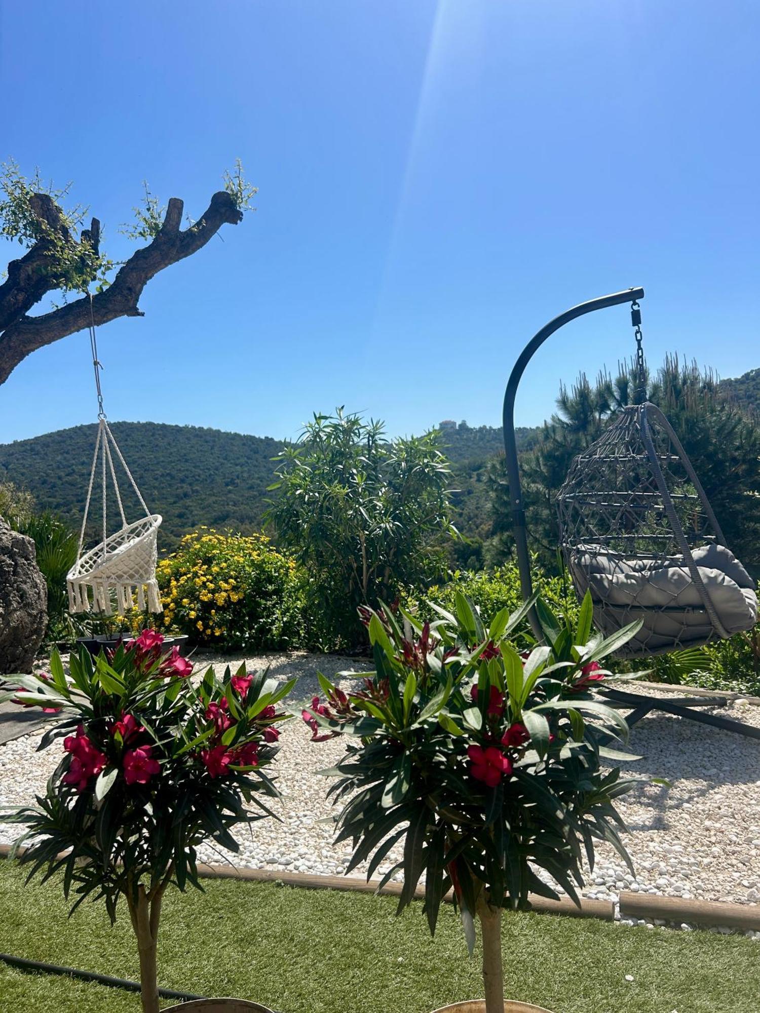 Belle Chambre Privee Avec Le Jardin Privatif Et Le Jacuzzi Cavalaire-sur-Mer Exterior foto